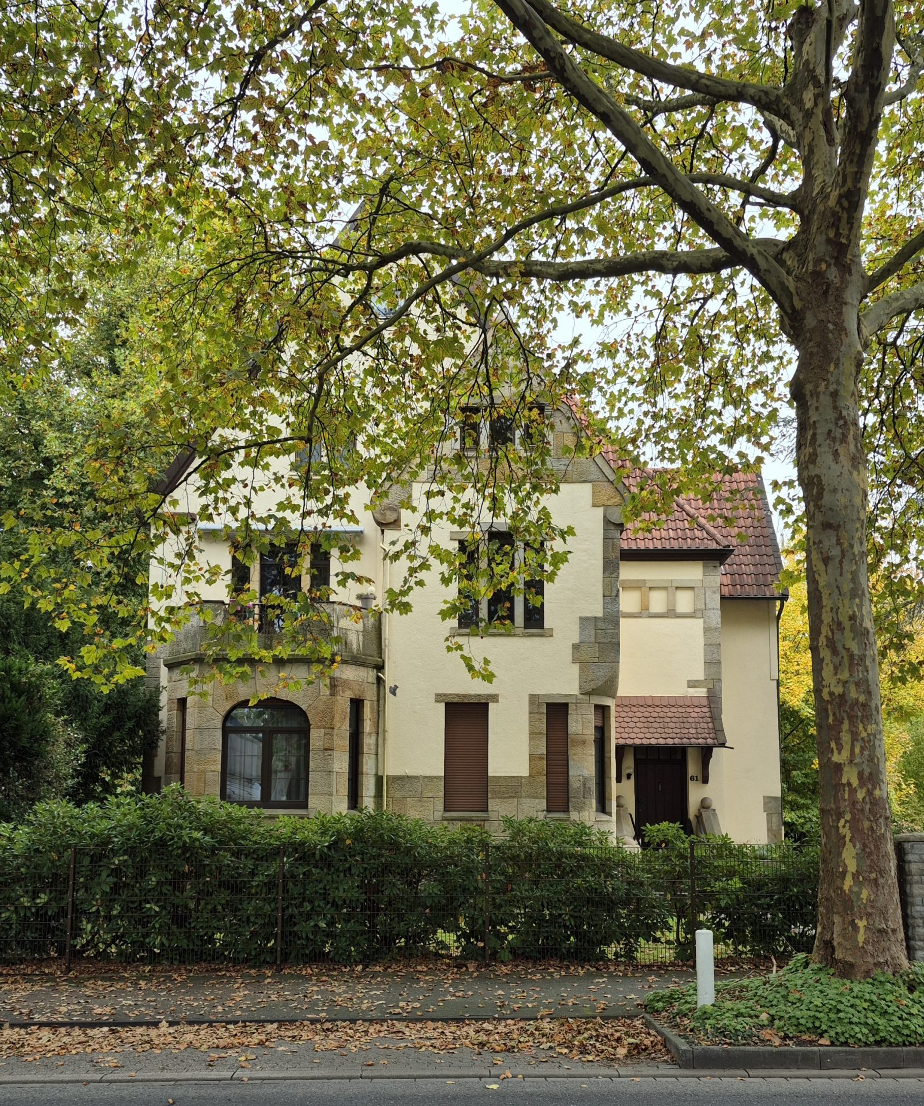 Bild-einer-Villa-nahe-dem-katholoischen-Krankenhaus-in-castrop-Rauxel